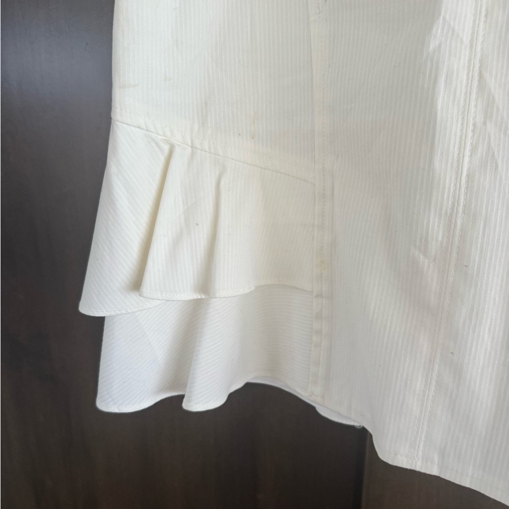 Cache Cream Color Skirt - Picture 4 of 6